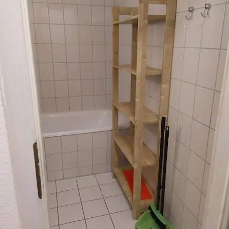 Fuer Monteure In Appartement Sandersdorf