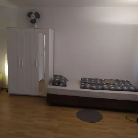 Fuer Monteure In * Sandersdorf